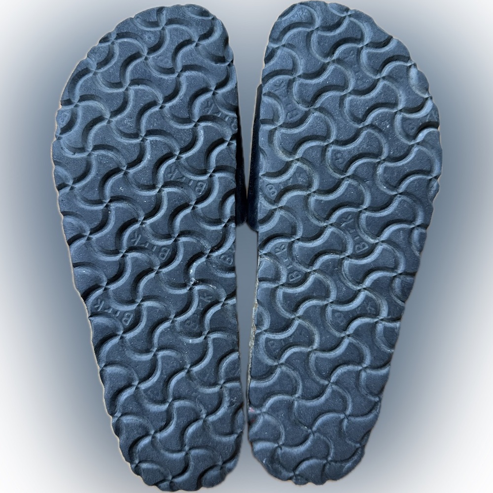 Birkenstock Madrid Classic Black Slip-On Sandals - Picture 6 of 6